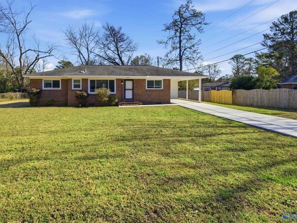 1617 Brook Hollow Circle NW, Huntsville, AL 35816