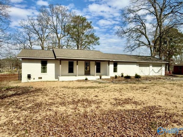 112 Park Street, Centre, AL 35960