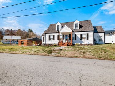 542 S 2nd Street, Williamsburg, KY 40769