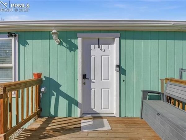 938 Desert Circle, Fountain, CO 80817