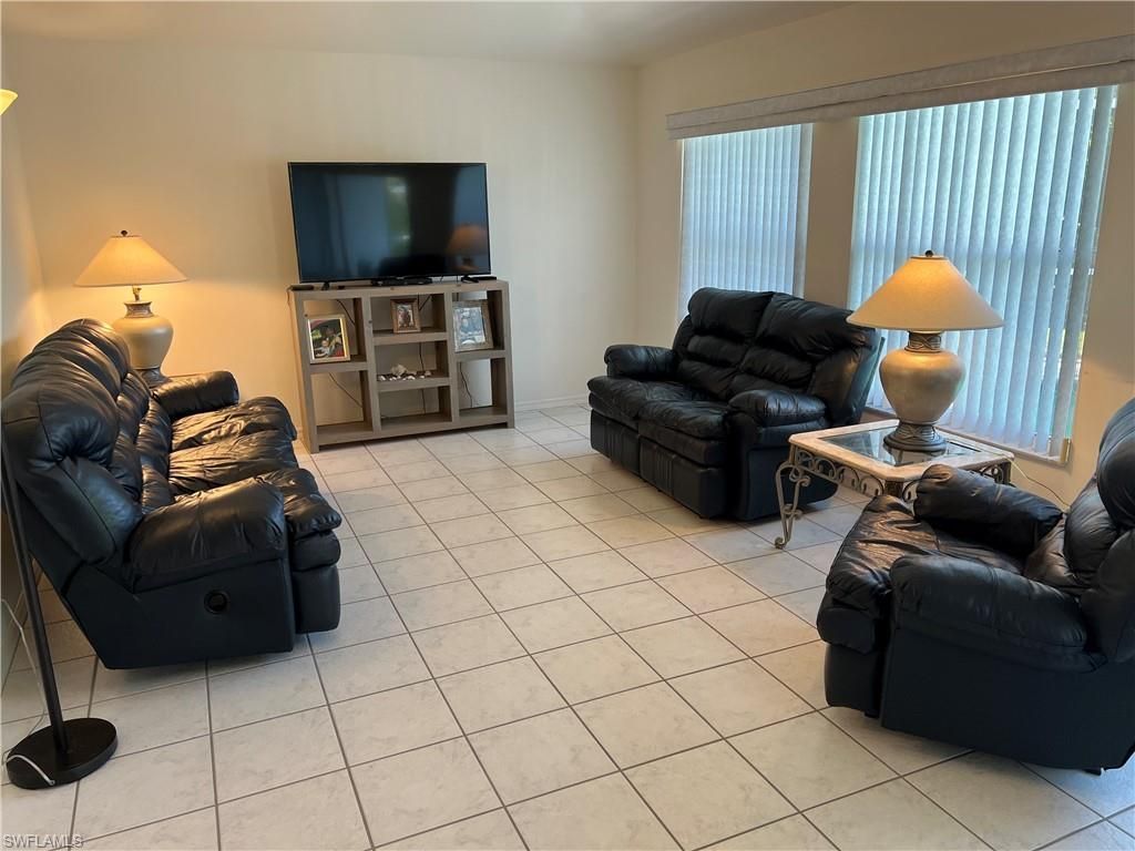 3650 Sunland Ln, Estero, FL 33928 Photo