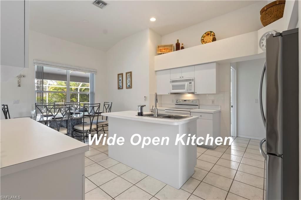 3650 Sunland Ln, Estero, FL 33928 Photo
