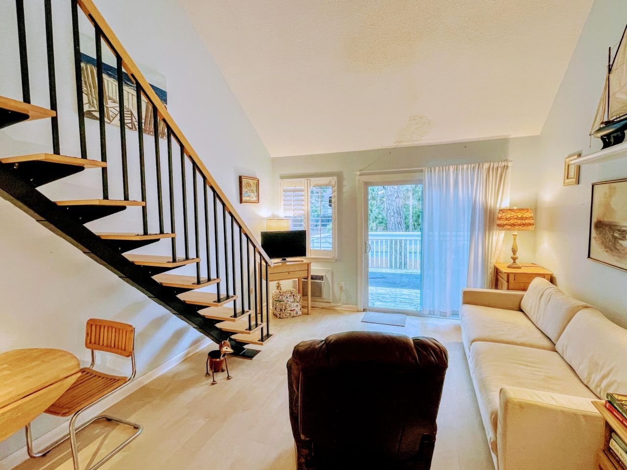 365 Sea Cloud Circle Photo 15