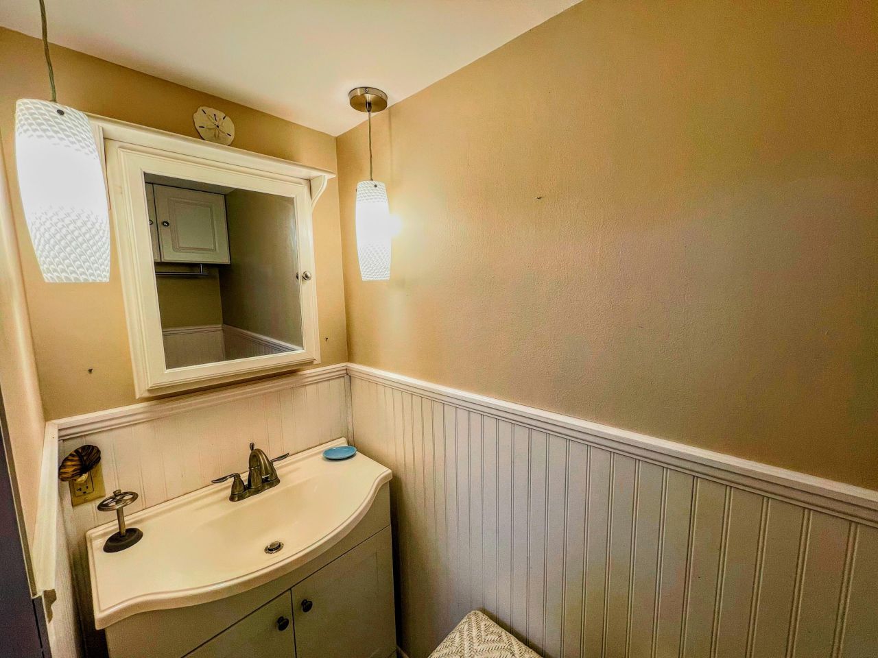 365 Sea Cloud Circle Photo 7