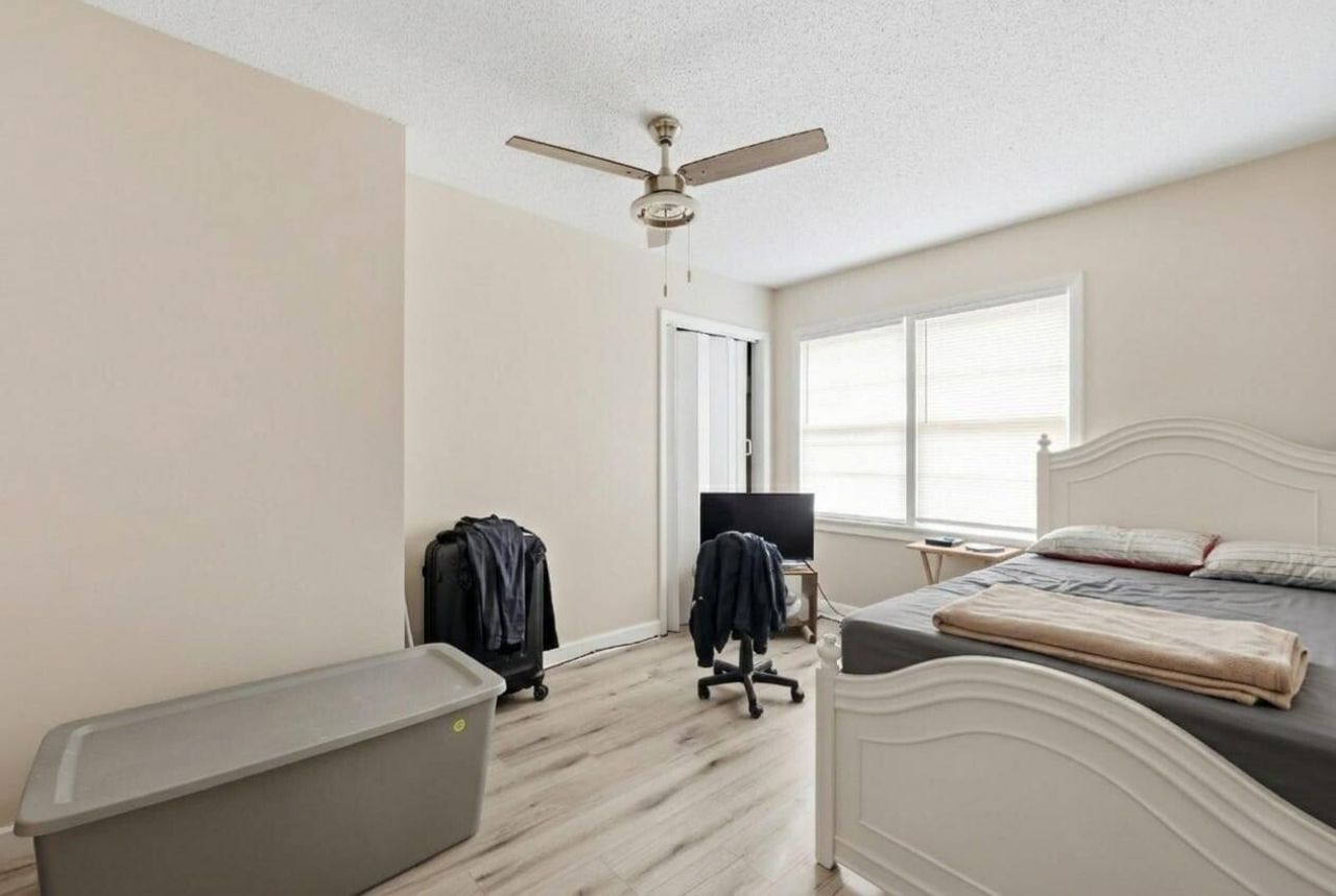 5062 Butler Street Photo 8