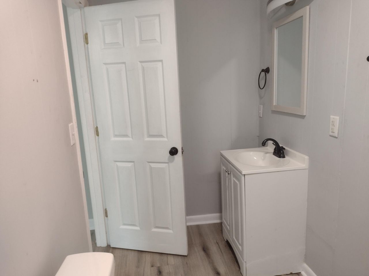 5062 Butler Street Photo 9