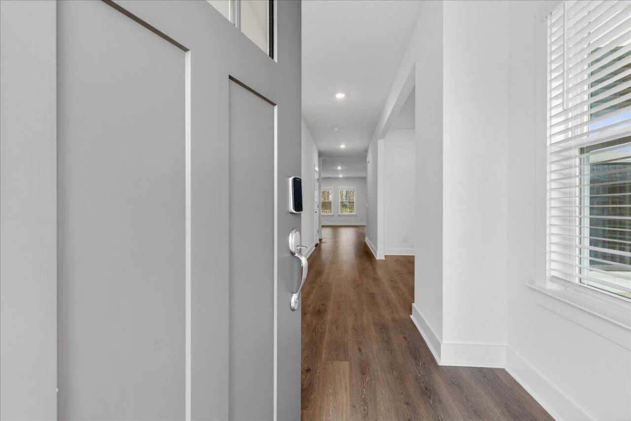 357 Calm Water Way Photo 4