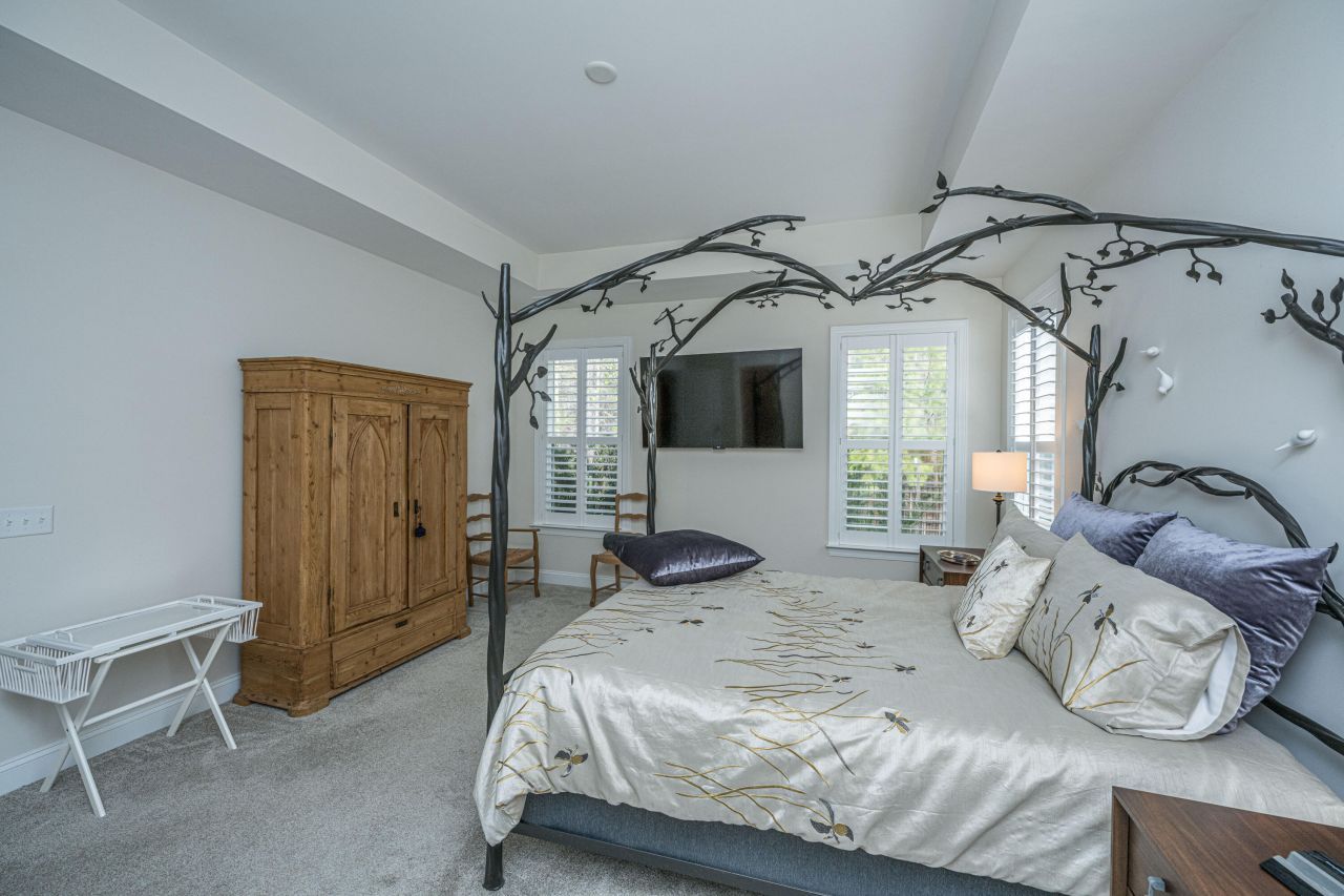 3066 Cross Vine Lane Photo 4