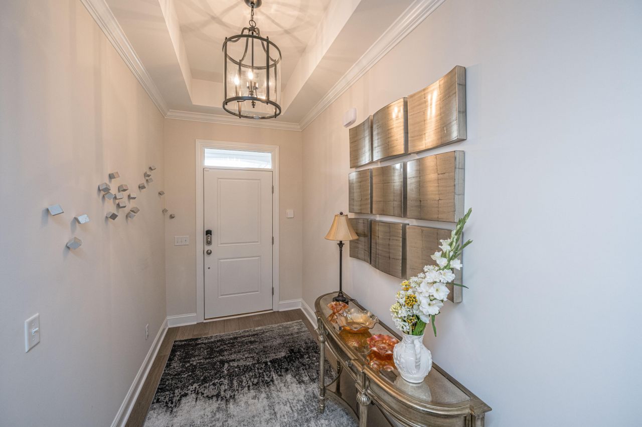 3066 Cross Vine Lane Photo 8