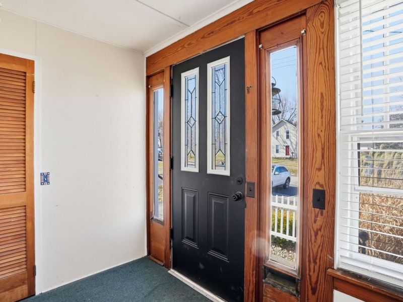 209 Pleasant Street, Bellevue, OH 44811 Photo 12