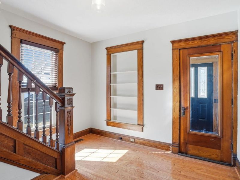 209 Pleasant Street, Bellevue, OH 44811 Photo 14