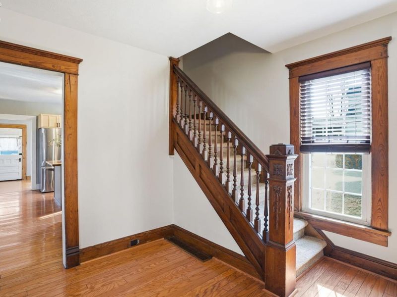 209 Pleasant Street, Bellevue, OH 44811 Photo 15