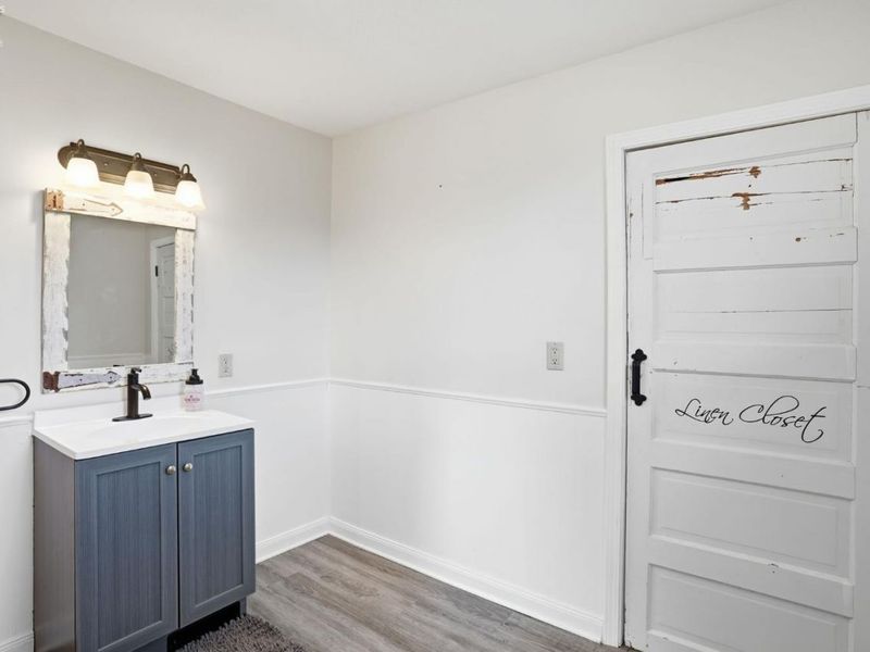 209 Pleasant Street, Bellevue, OH 44811 Photo 35