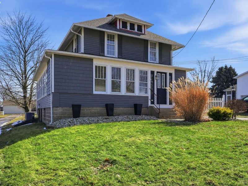 209 Pleasant Street, Bellevue, OH 44811 Photo 6