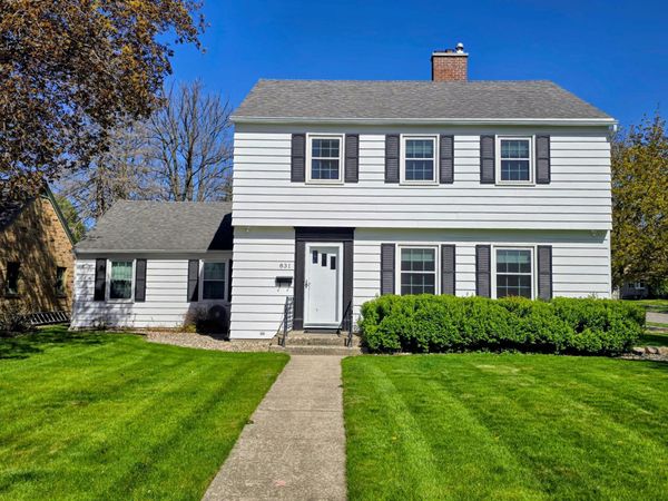 831 4th Avenue SW, Pipestone, MN 56164