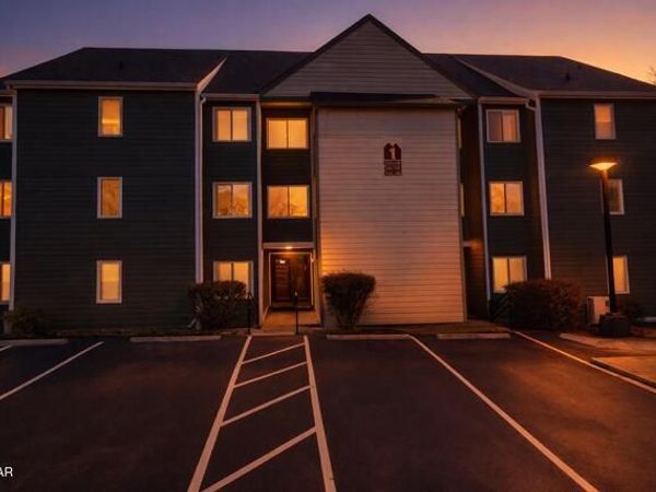 1260 Ski View Drive, Gatlinburg, TN 37738