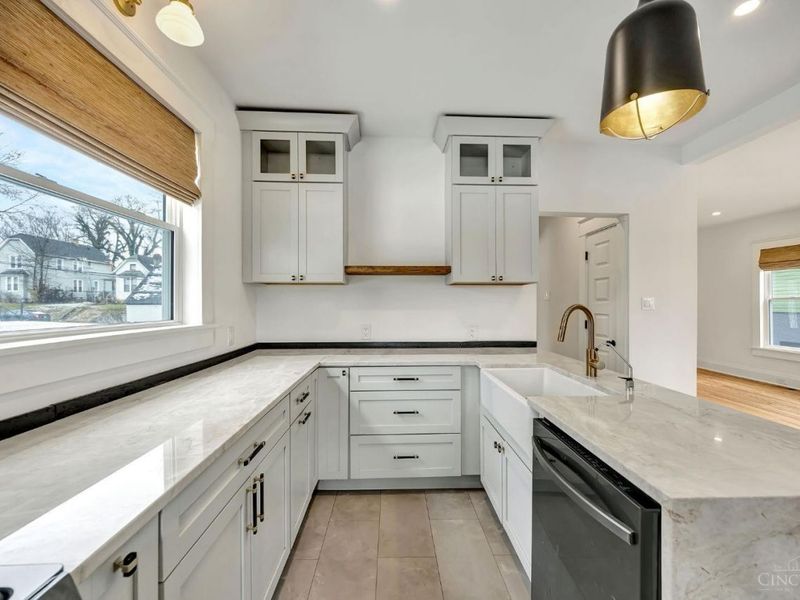 6121 Roe Street, Cincinnati, OH 45227 Photo 16