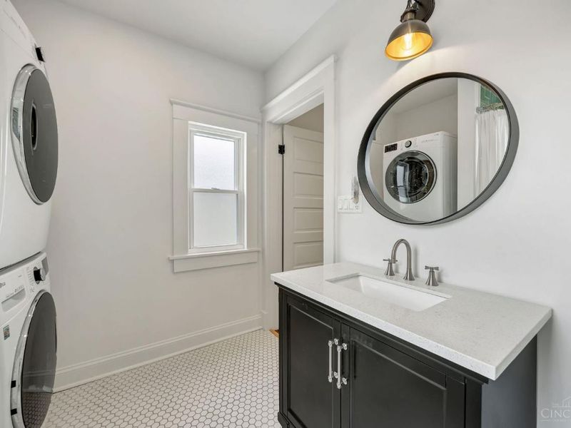 6121 Roe Street, Cincinnati, OH 45227 Photo 35