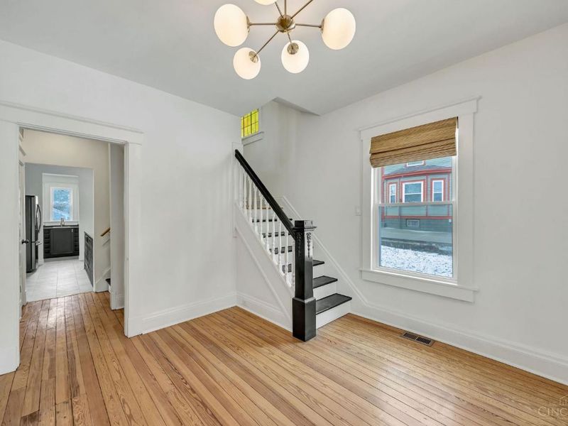 6121 Roe Street, Cincinnati, OH 45227 Photo 4