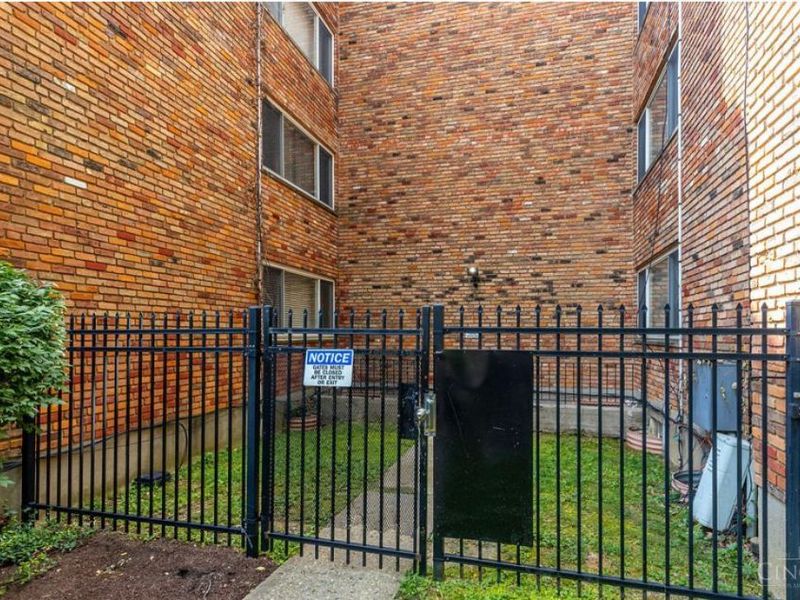 2270 Madison Road, Unit 4C, Cincinnati, OH 45208 Photo 6