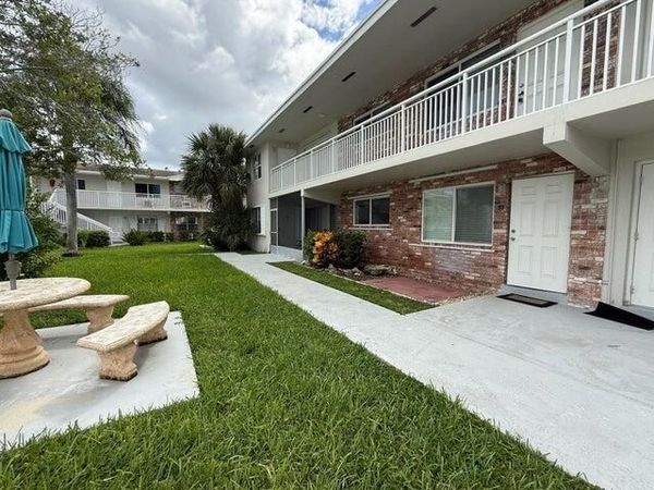 3850 NE 21st Way, Unit 53, Lighthouse Point, FL 33064