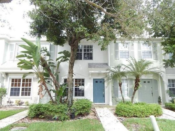 8149 San Carlos Circle, Tamarac, FL 33321