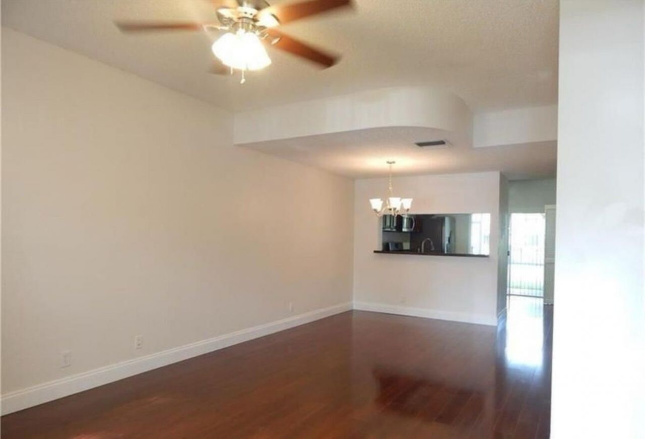 8149 San Carlos Circle, Tamarac, FL 33321 Photo