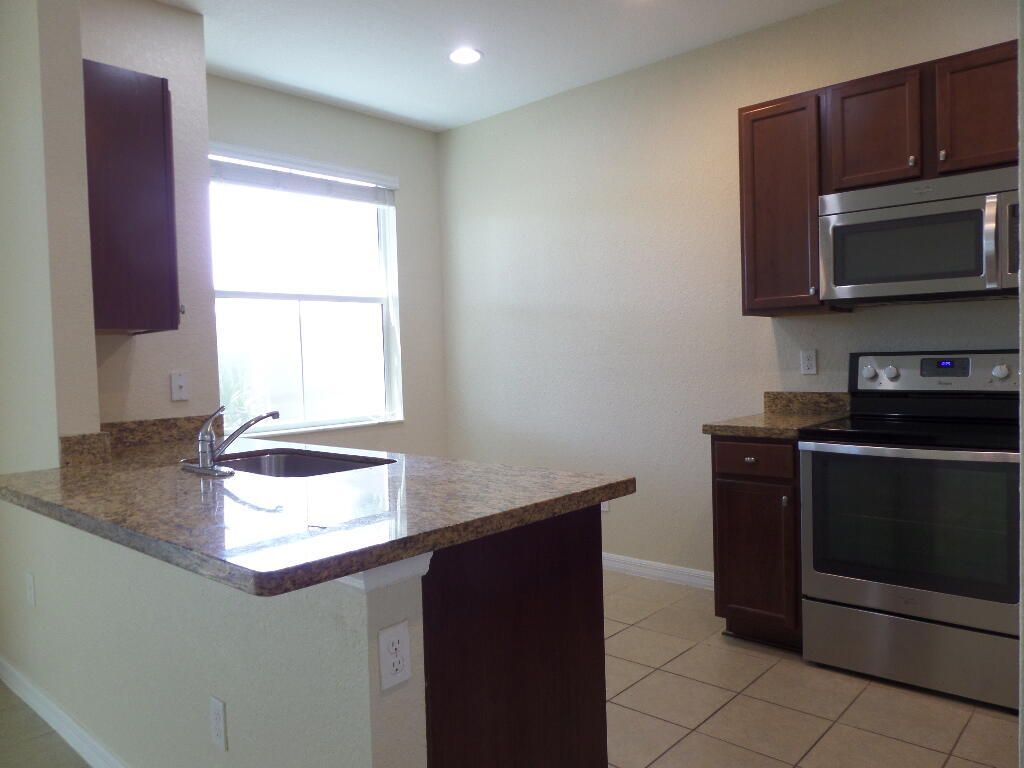 322 Lake Monterey Circle, Boynton Beach, FL 33426 Photo