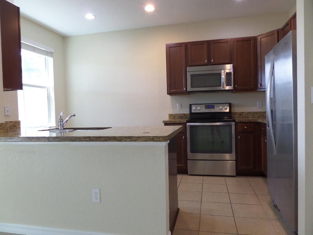 322 Lake Monterey Circle, Boynton Beach, FL 33426 Photo