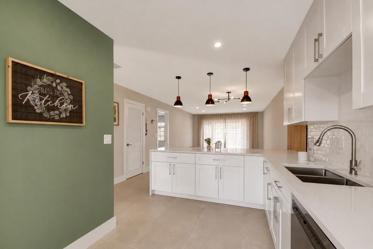 13602 Via Flora, Unit Apt C, Delray Beach, FL 33484 Photo