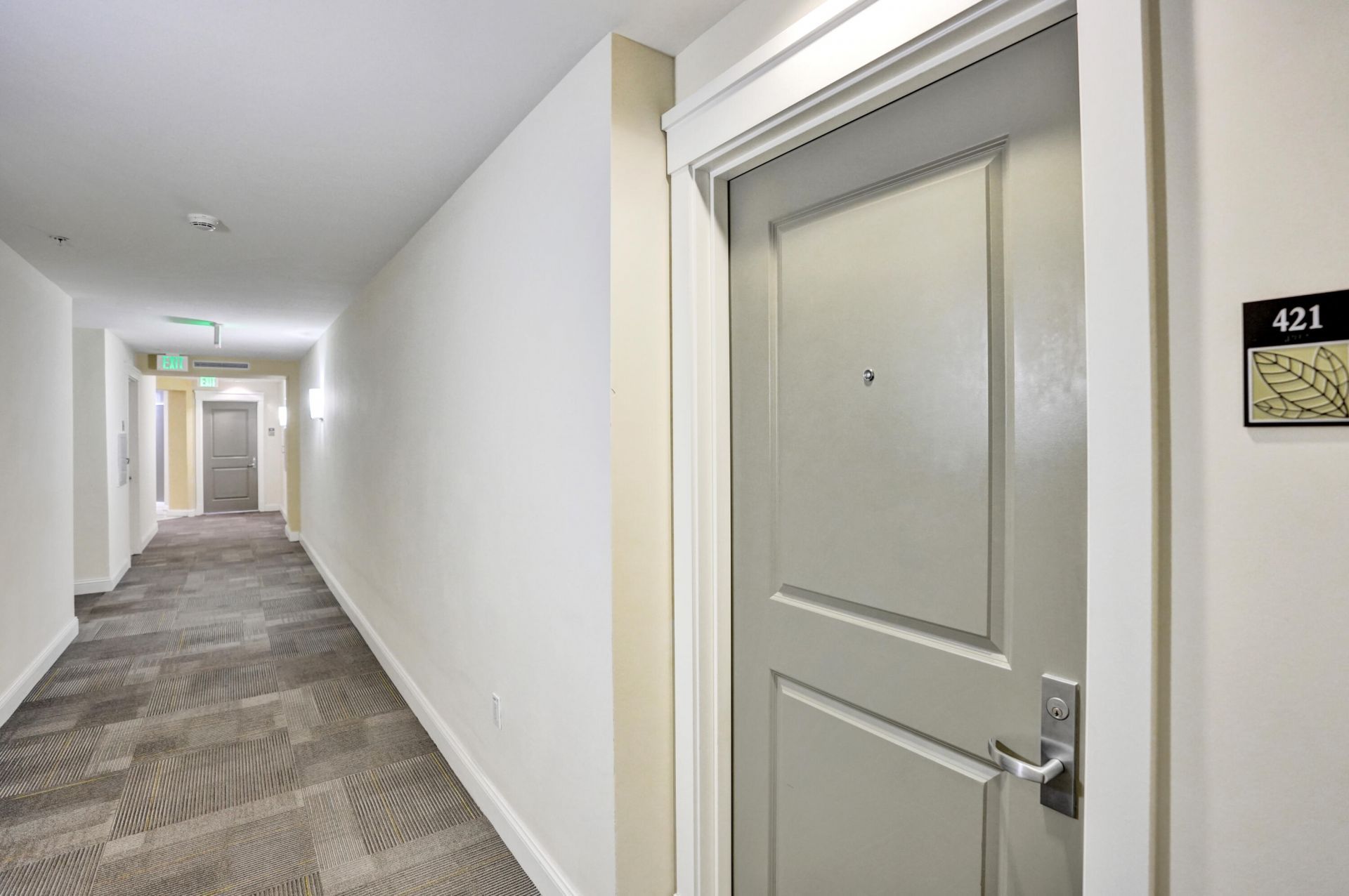 480 Hibiscus Street, Unit 421, West Palm Beach, FL 33401 Photo