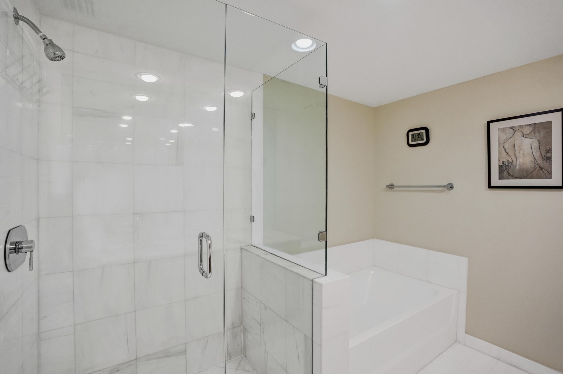 480 Hibiscus Street, Unit 421, West Palm Beach, FL 33401 Photo