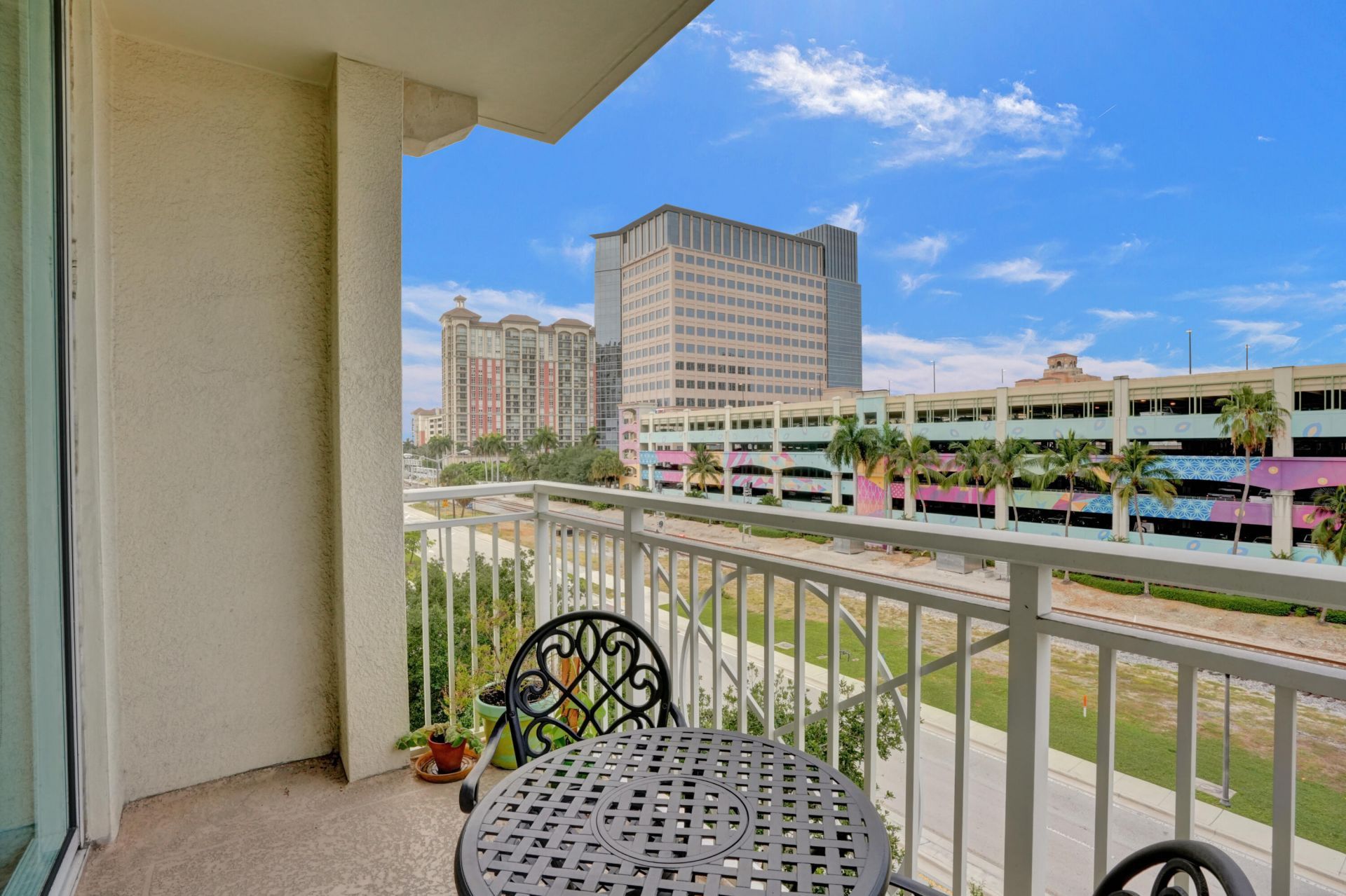 480 Hibiscus Street, Unit 421, West Palm Beach, FL 33401 Photo