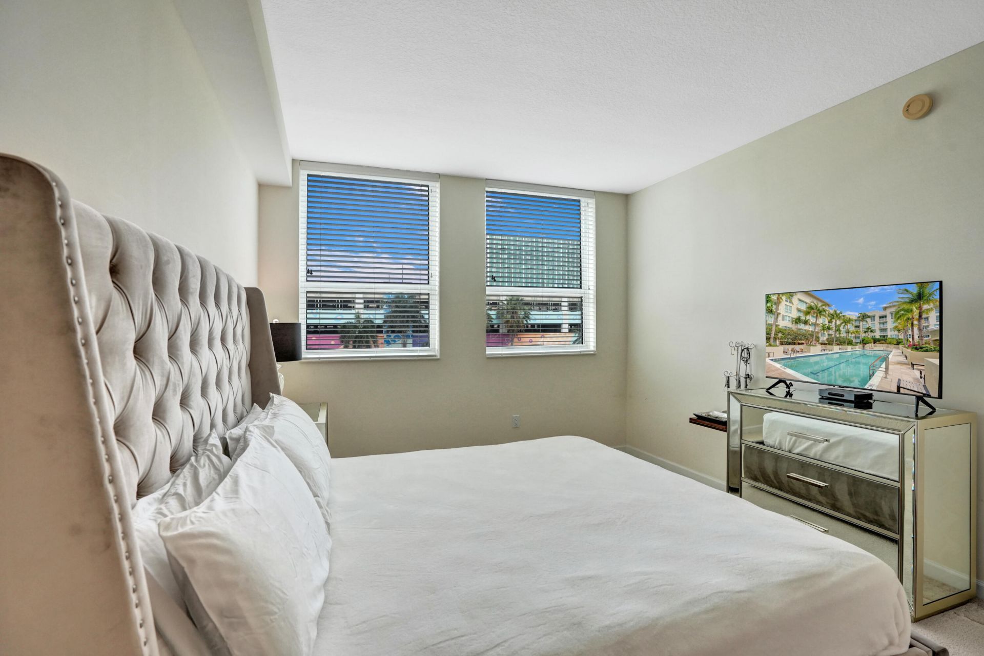 480 Hibiscus Street, Unit 421, West Palm Beach, FL 33401 Photo