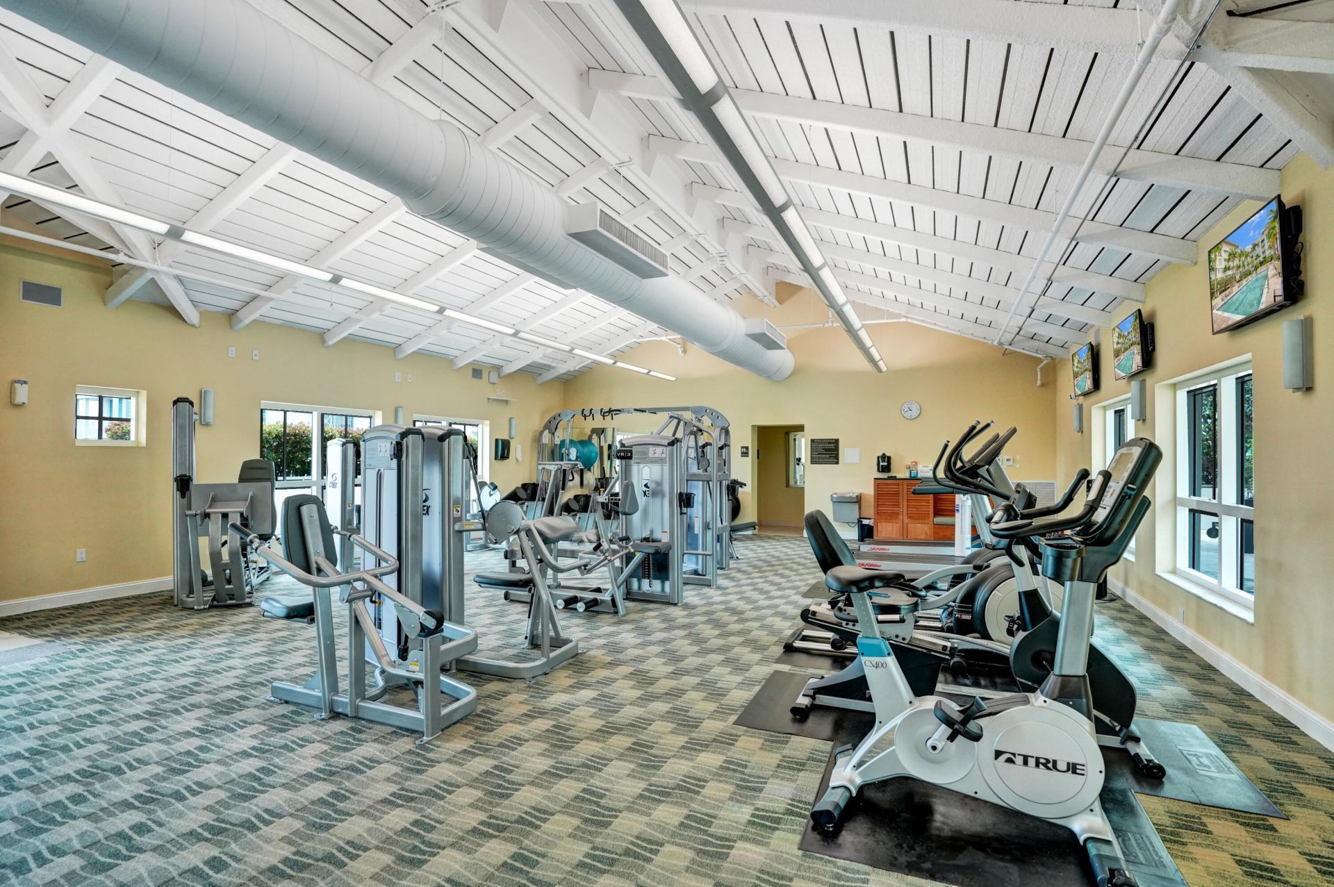 480 Hibiscus Street, Unit 421, West Palm Beach, FL 33401 Photo