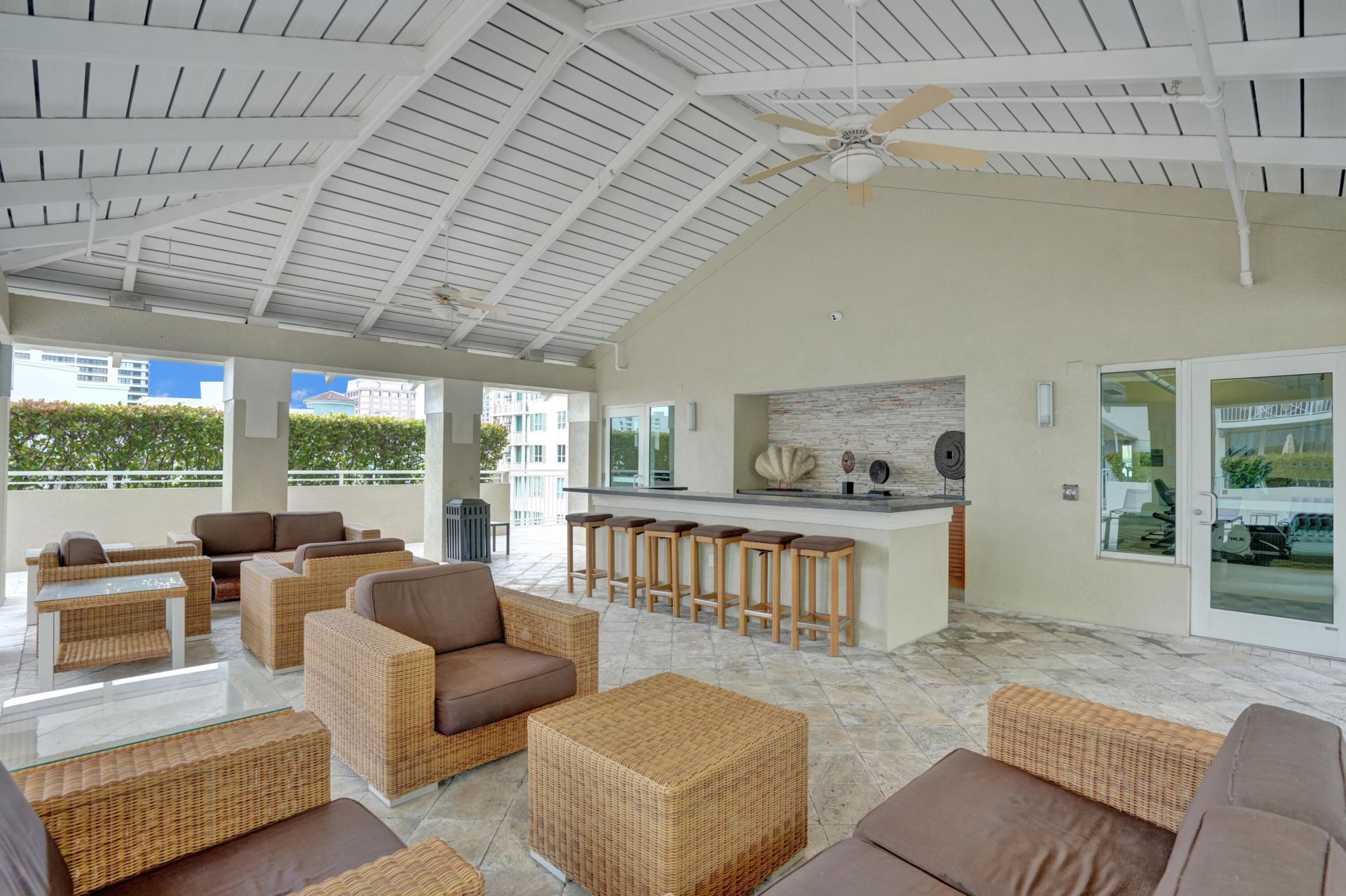 480 Hibiscus Street, Unit 421, West Palm Beach, FL 33401 Photo