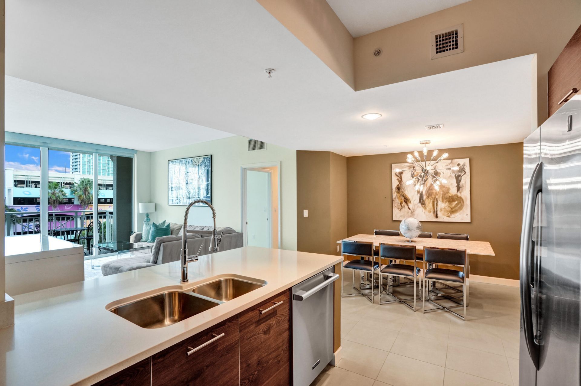 480 Hibiscus Street, Unit 421, West Palm Beach, FL 33401 Photo