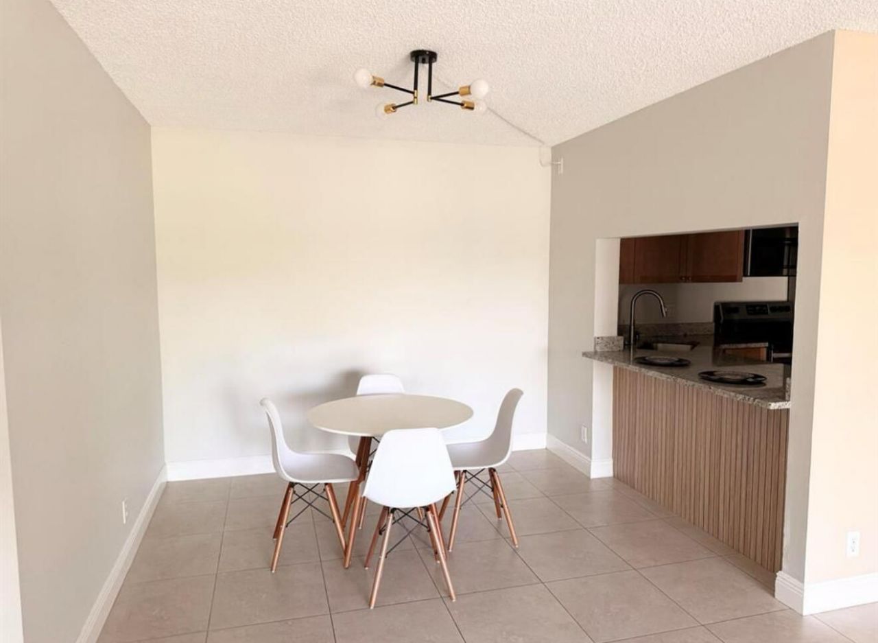 3606 Alder Drive, Unit B2, West Palm Beach, FL 33417 Photo