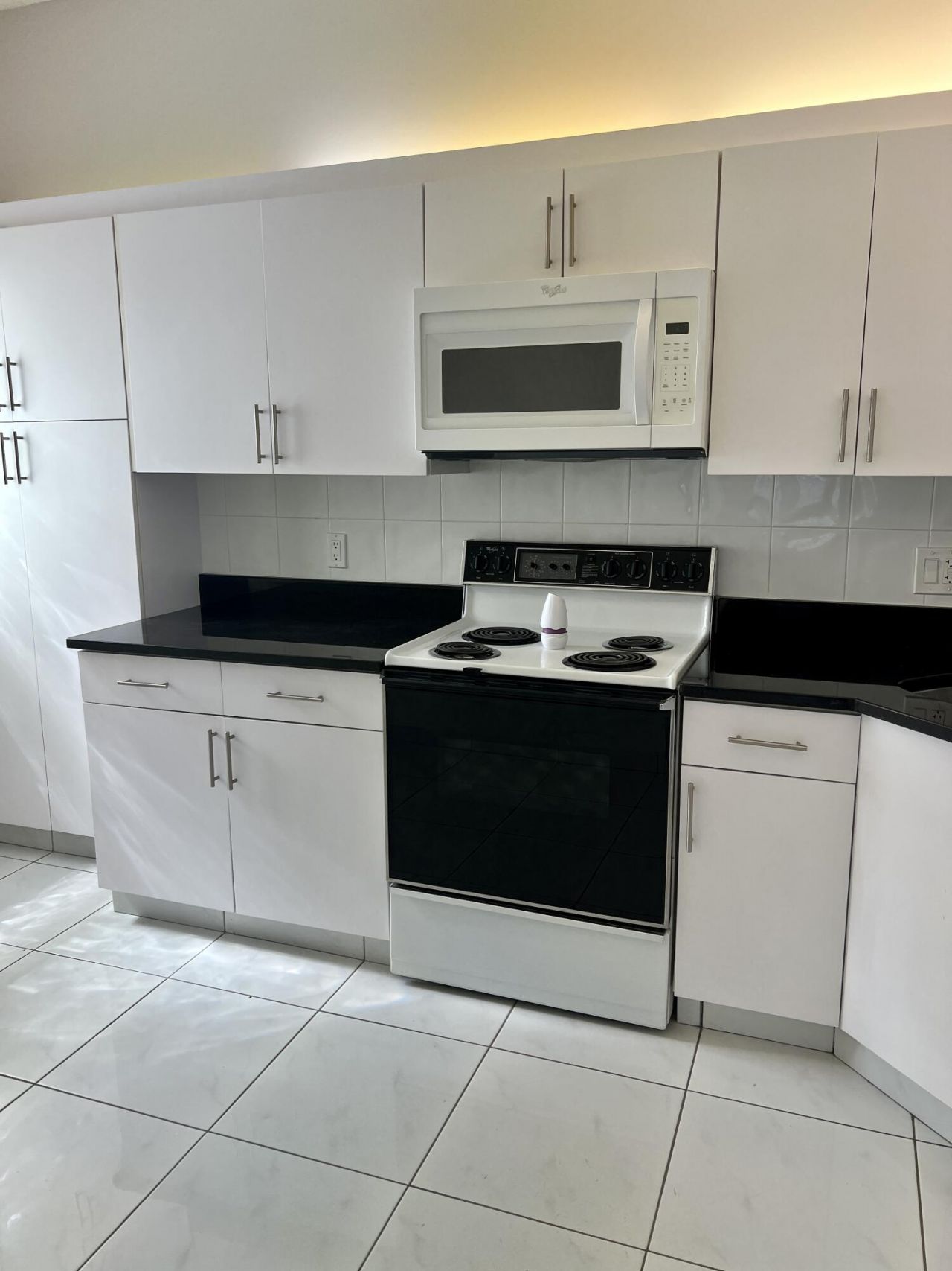 5275 Europa Drive, Unit I, Boynton Beach, FL 33437 Photo