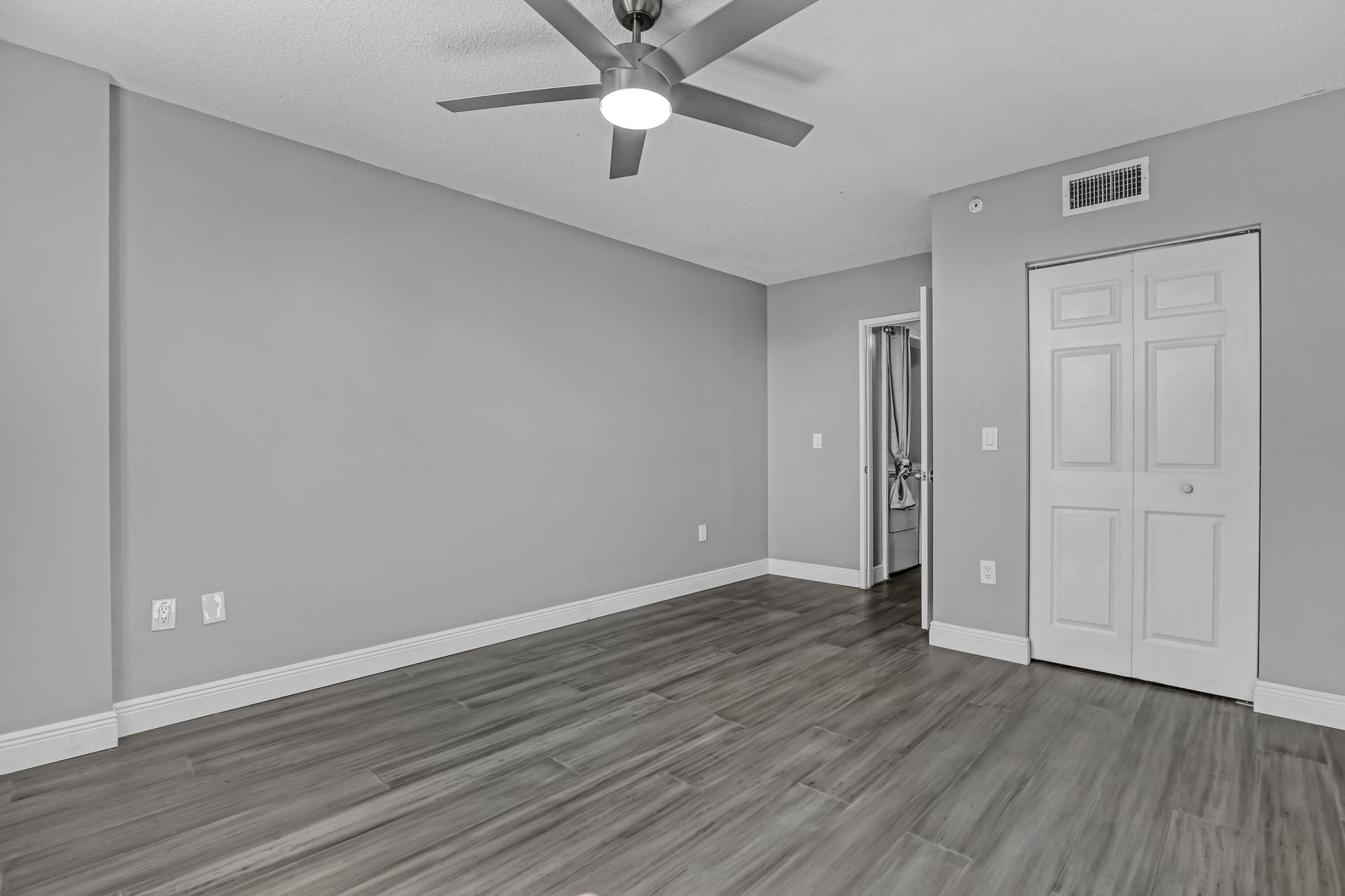 651 Okeechobee Boulevard, Unit 403, West Palm Beach, FL 33401 Photo