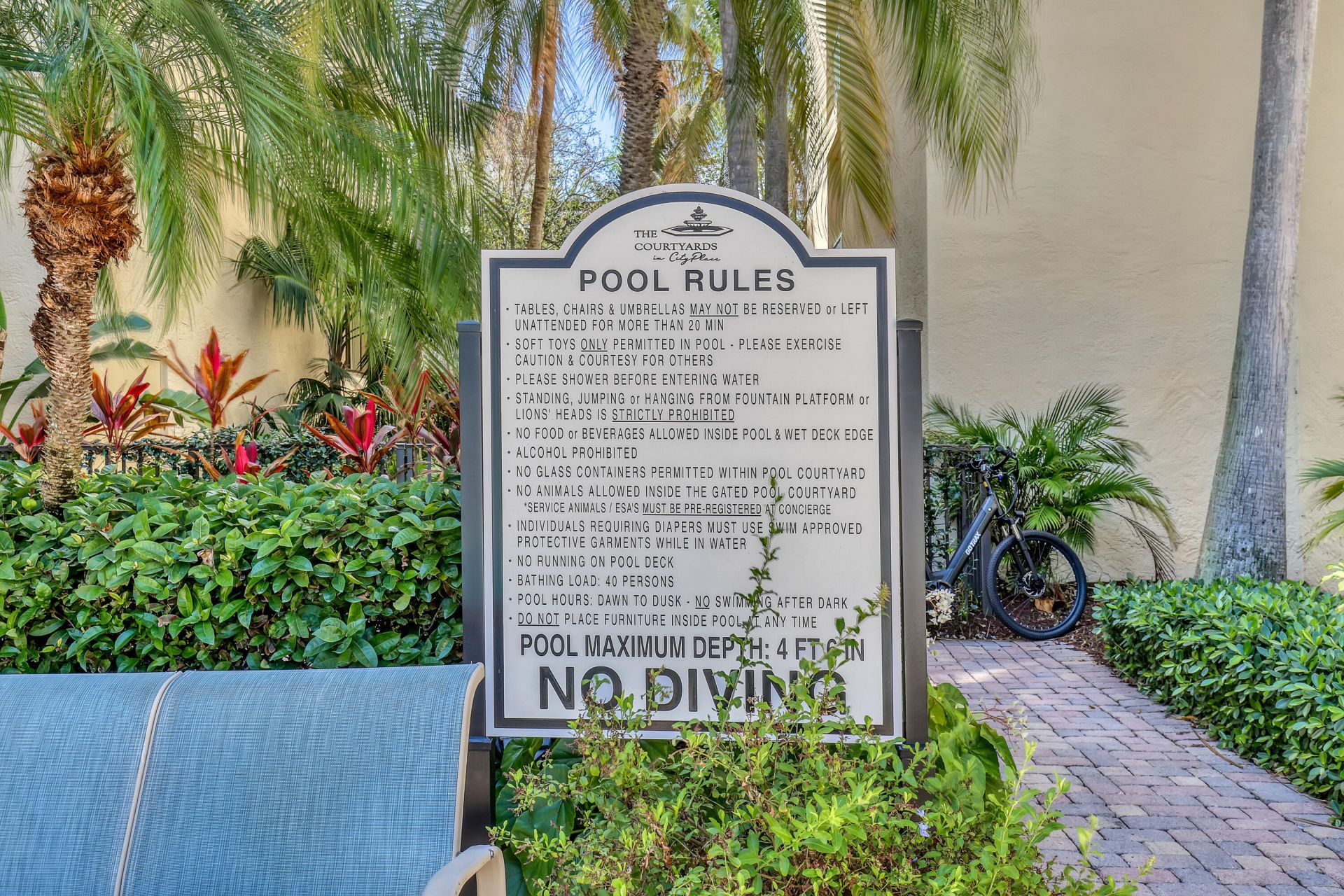 651 Okeechobee Boulevard, Unit 403, West Palm Beach, FL 33401 Photo