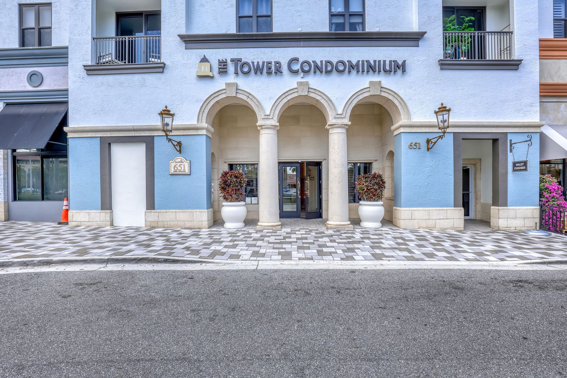 651 Okeechobee Boulevard, Unit 403, West Palm Beach, FL 33401 Photo