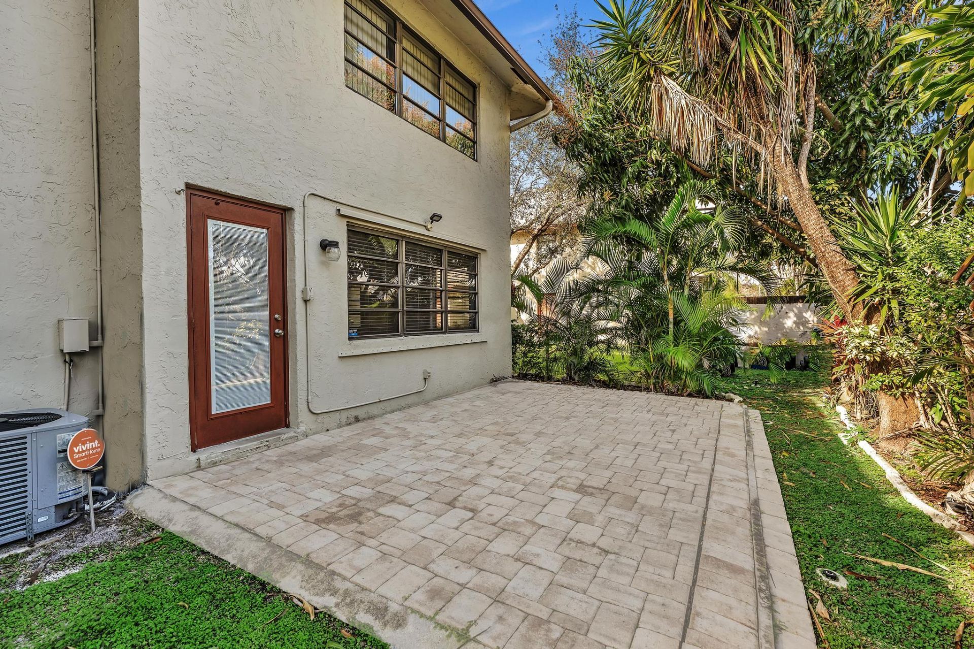 1779 NE 40th Place, Unit 405, Pompano Beach, FL 33064 Photo