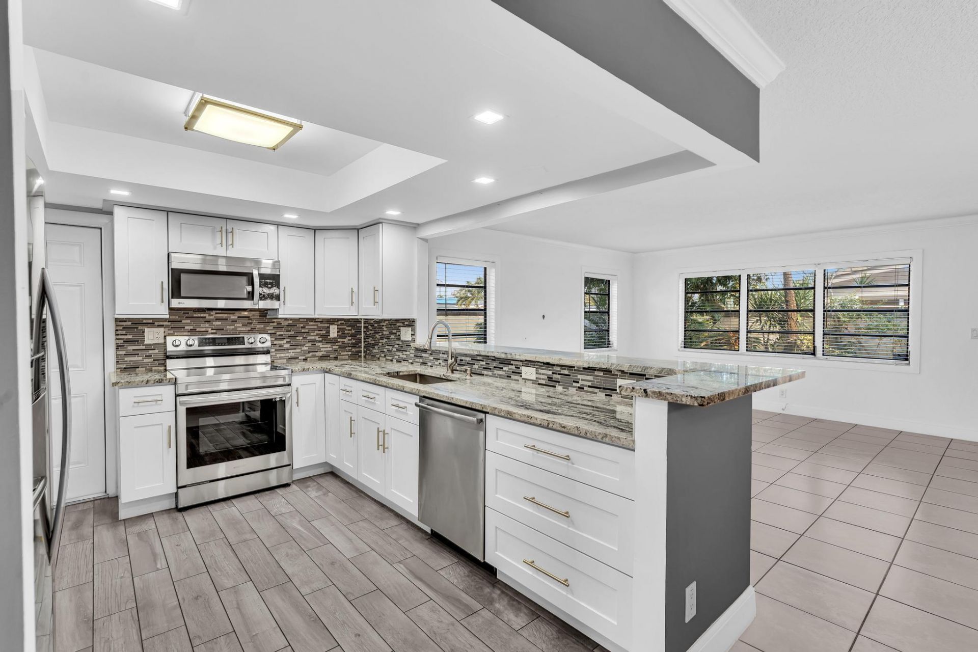 1779 NE 40th Place, Unit 405, Pompano Beach, FL 33064 Photo