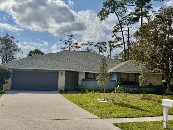 13427 Kingsbury Drive, Wellington, FL 33414