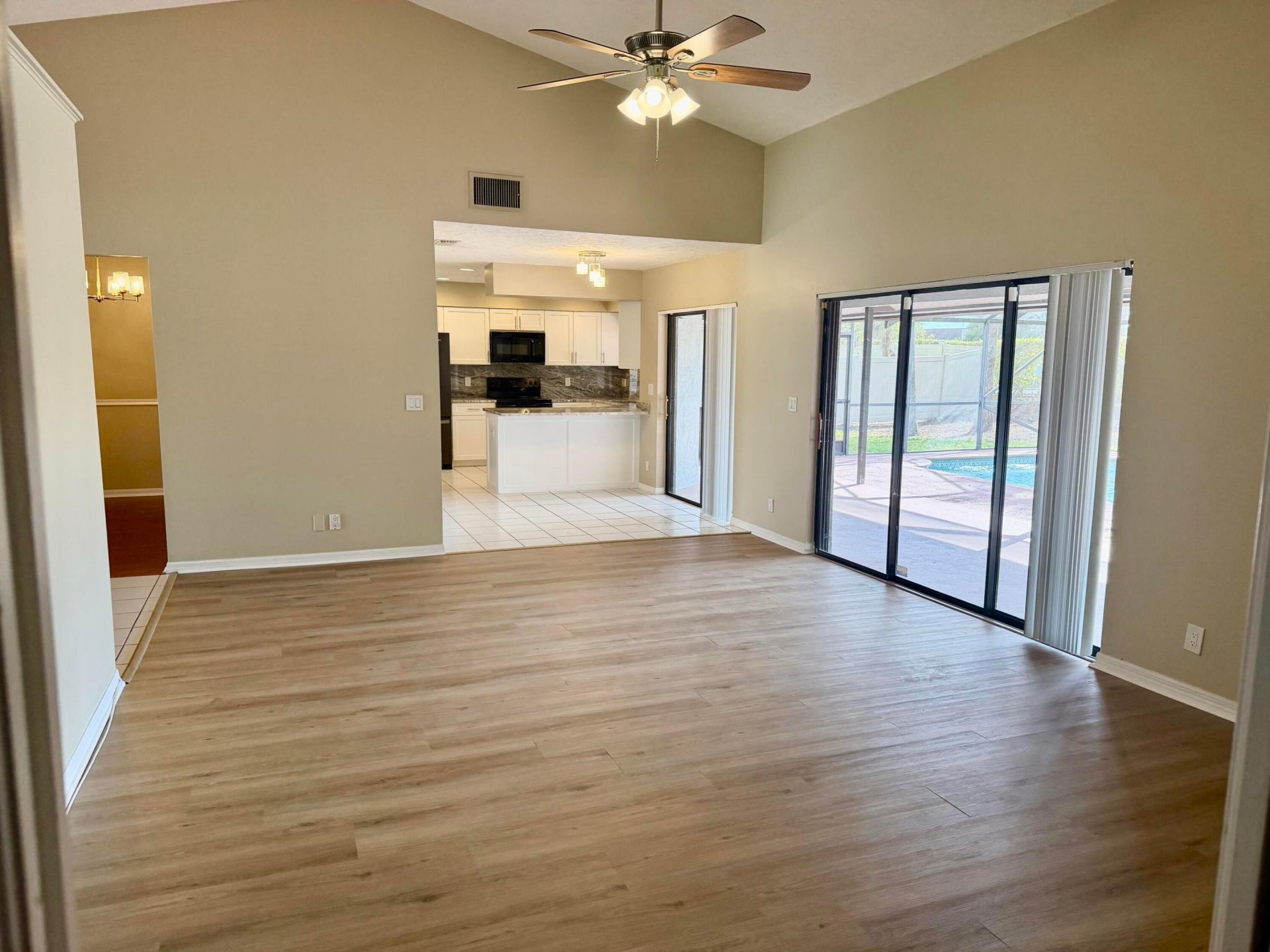 13427 Kingsbury Drive, Wellington, FL 33414 Photo