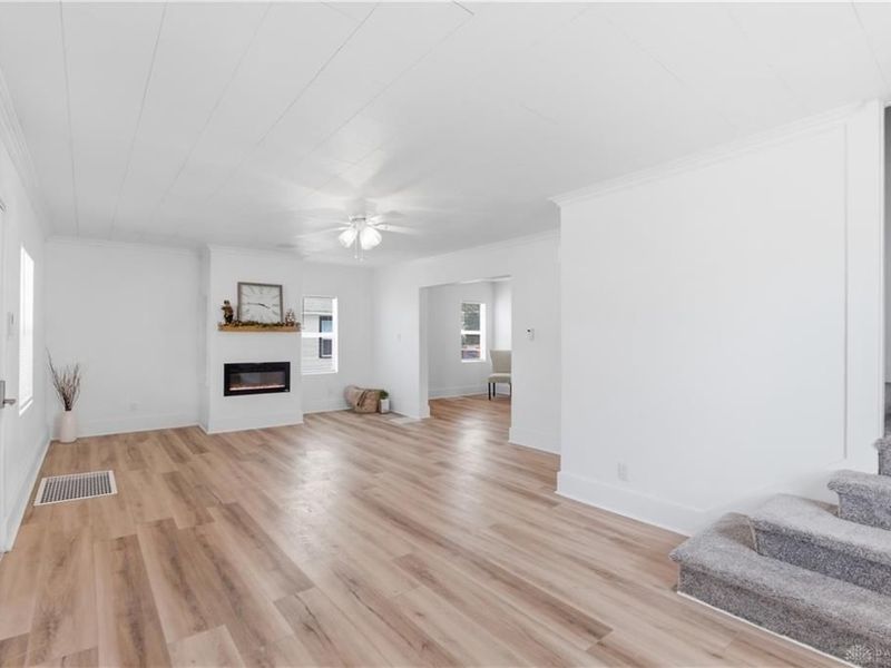 308 E Xenia Drive, Fairborn, OH 45324 Photo 4