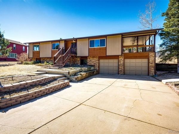 6920 Hillside Way , Parker, CO 80134