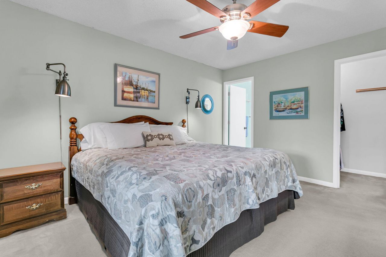 38 Twin Oaks Lane Photo 17