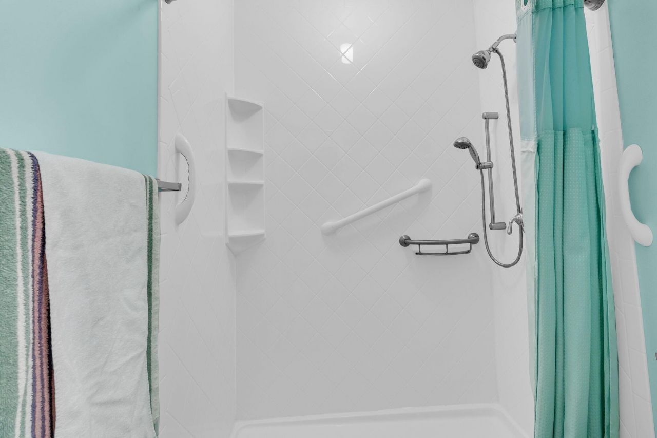 38 Twin Oaks Lane Photo 20